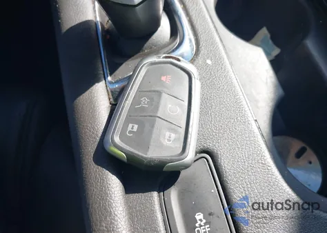 2019 Cadillac Xt5 Luxury z USA, uszkodzony, nr VIN 1GYKNCRS4KZ207600